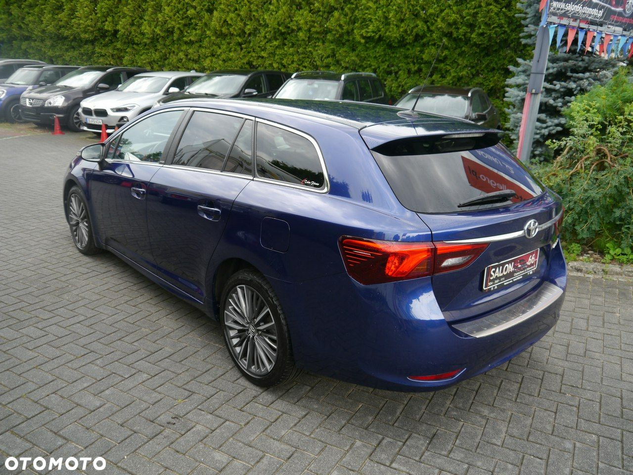 Toyota Avensis Touring Sports 2.0 D-4D Comfort - 6