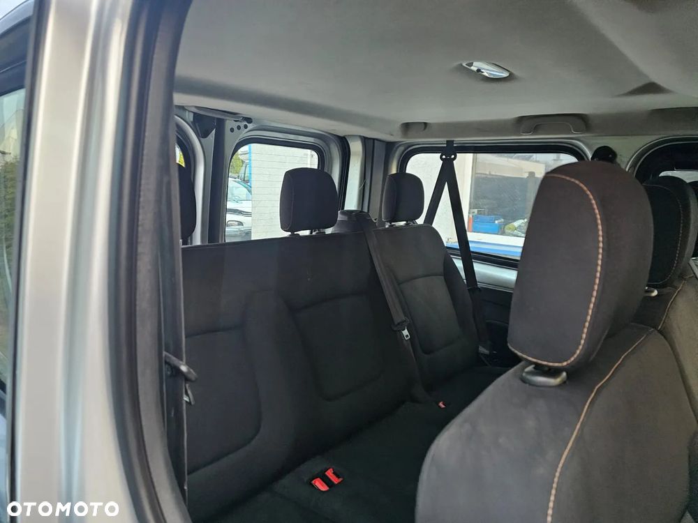 Renault Trafic - 21