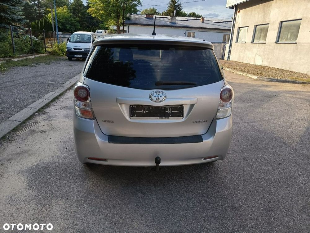 Toyota Verso - 11