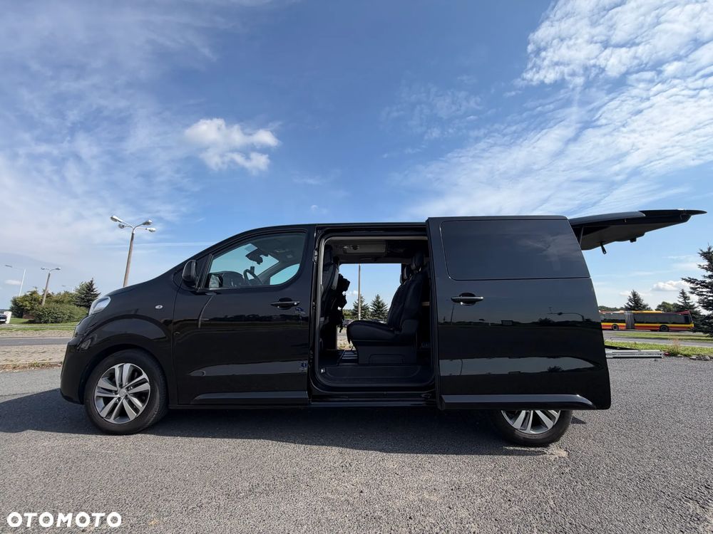 Peugeot Traveller L2 2.0 EAT8 Business VIP - 2