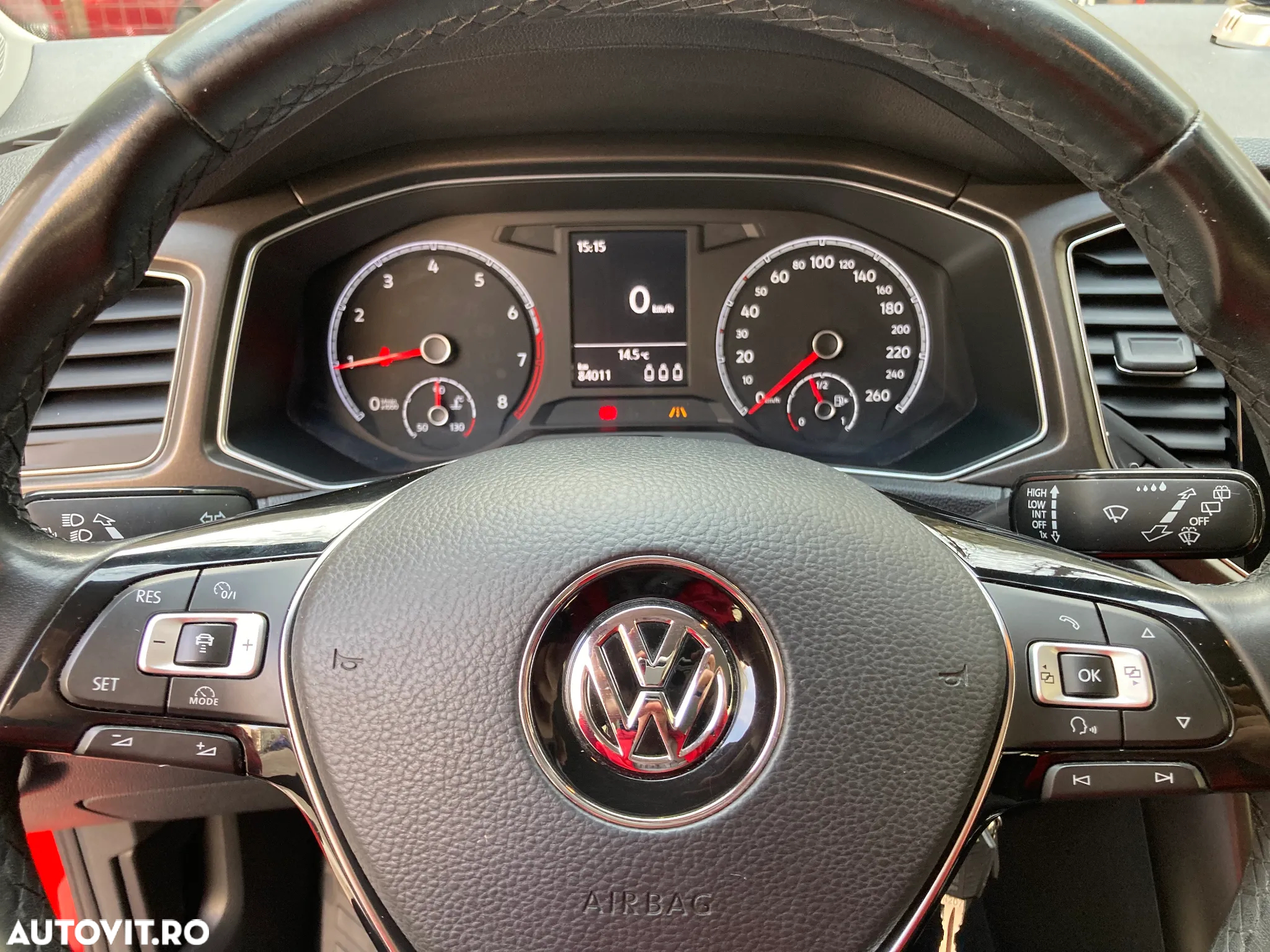 Volkswagen T-ROC 1.0 TSI Design - 14