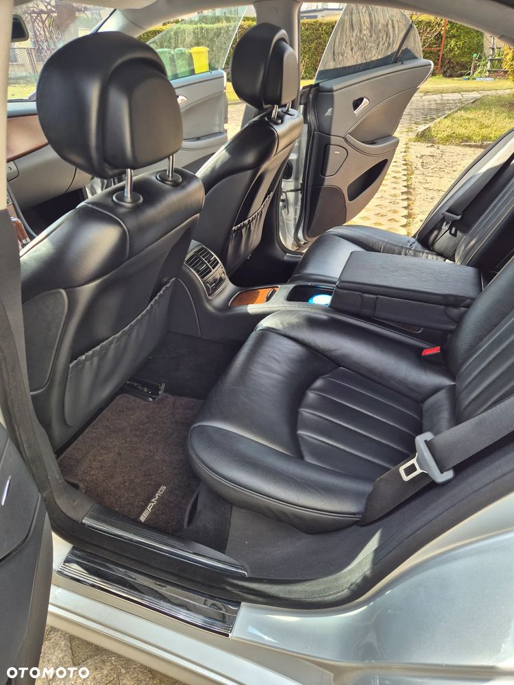 Mercedes-Benz CLS 500 - 16