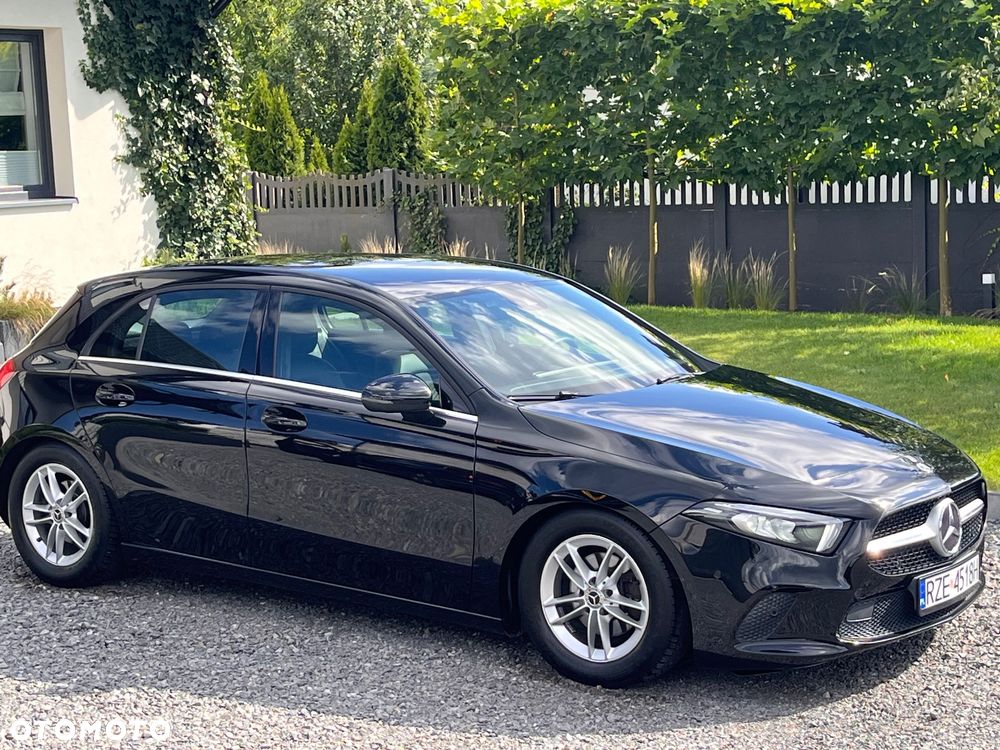 Mercedes-Benz Klasa A 180 7G-DCT Style - 7