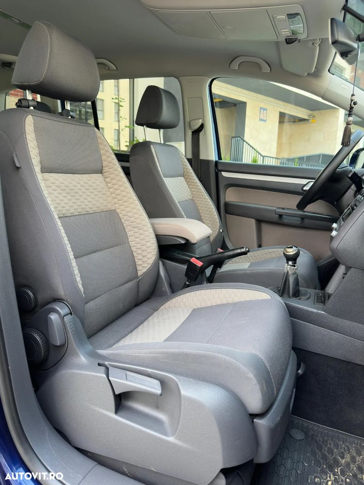 Volkswagen Touran 1.4 TSI Cross - 10
