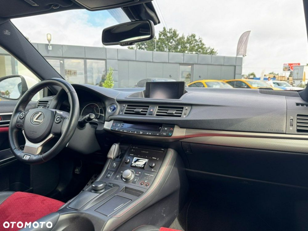 Lexus CT 200h F Sport - 13