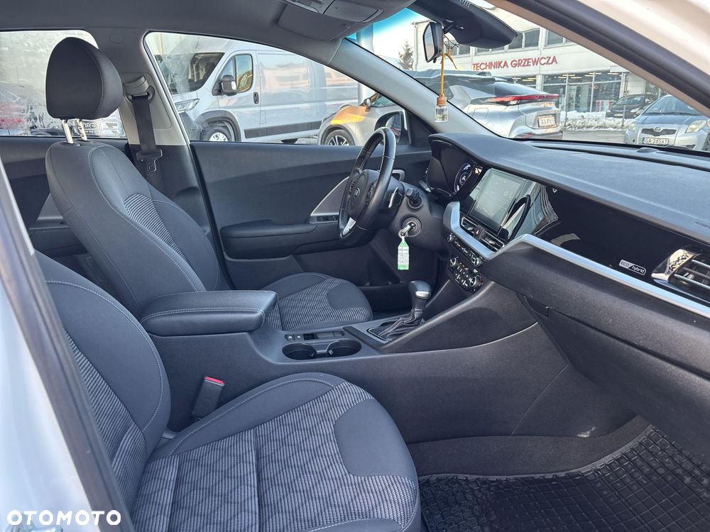 Kia Niro - 17