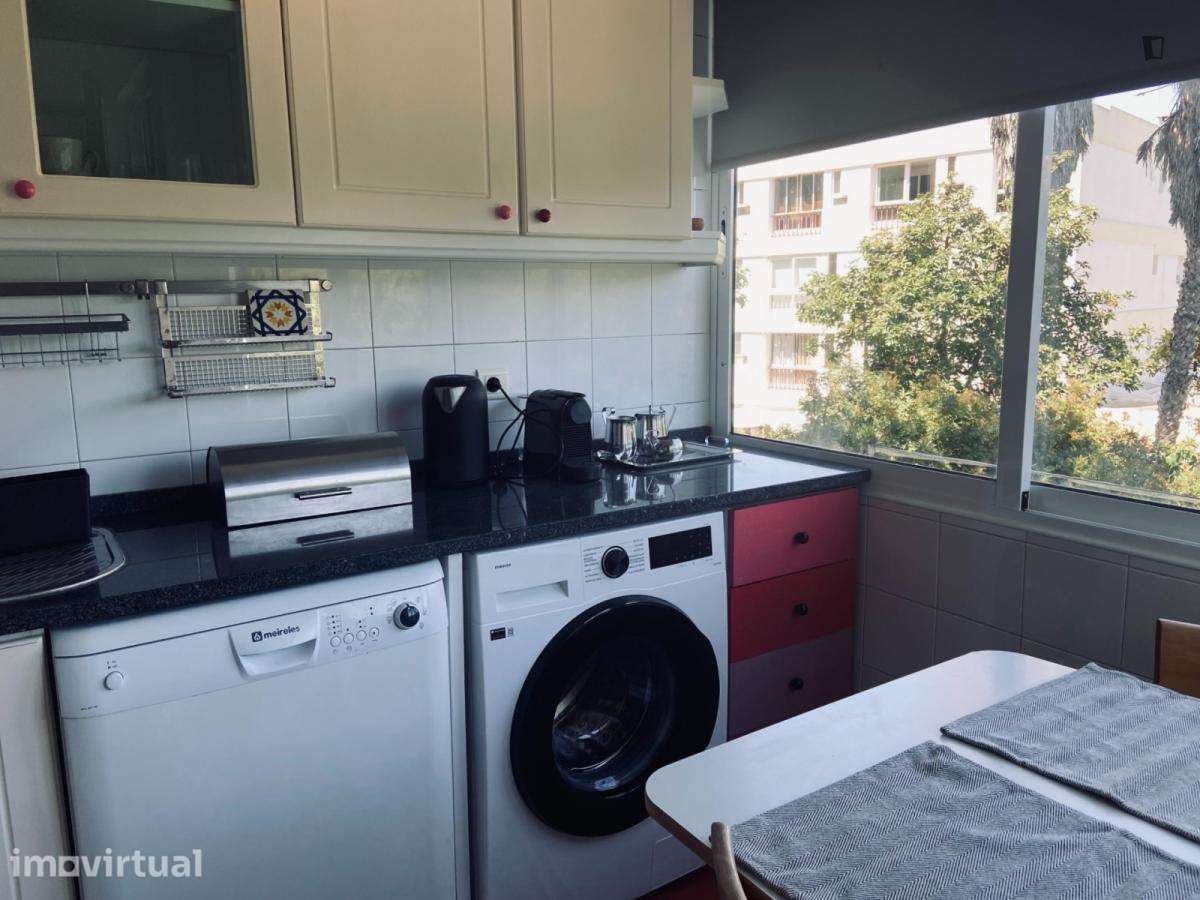 Estúdio - localizado em Carcavelos Lisbon - Grande imagem: 3/4