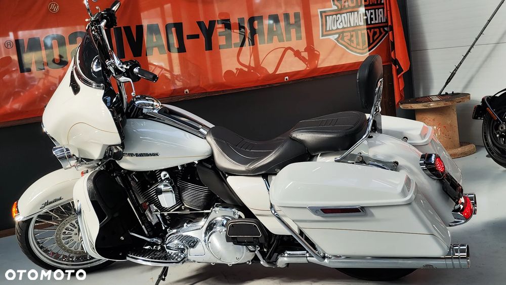 Harley-Davidson Touring Ultra Limited - 12
