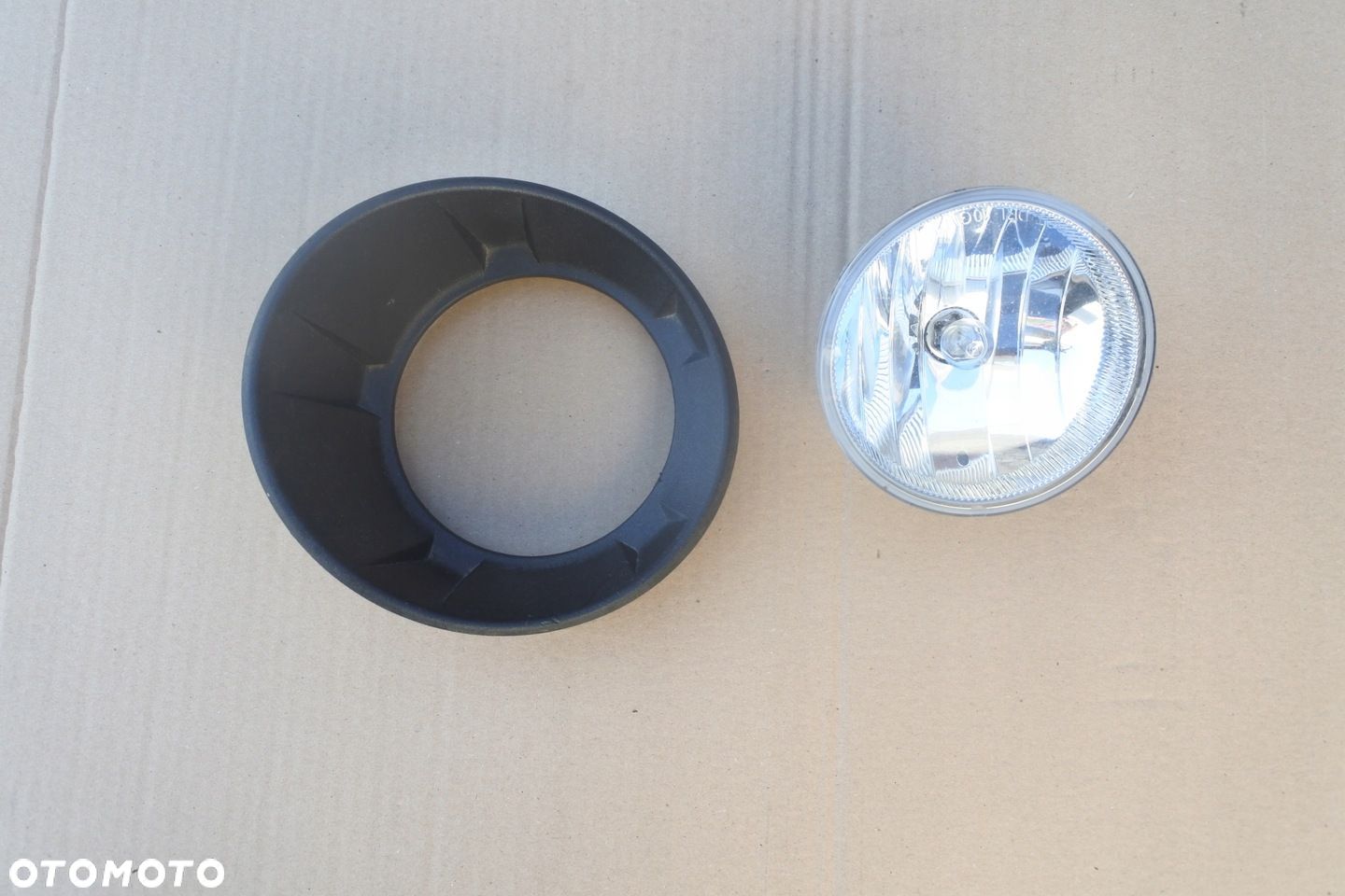 CHEVROLET CAMARO 10-13 Halogen  ramka - 1