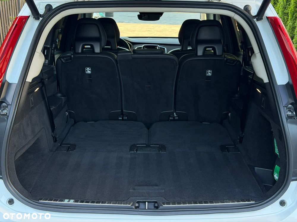Volvo XC 90 T8 AWD Recharge Geartronic Inscription Expression - 28