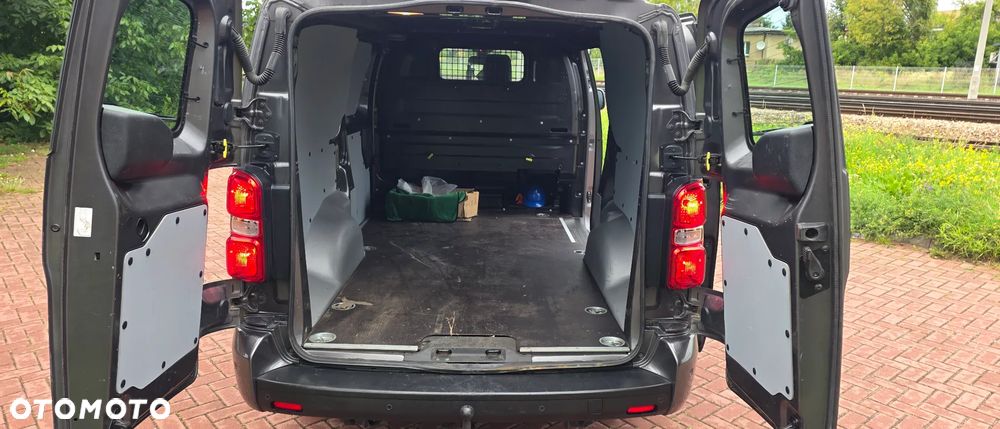 Toyota Proace - 10