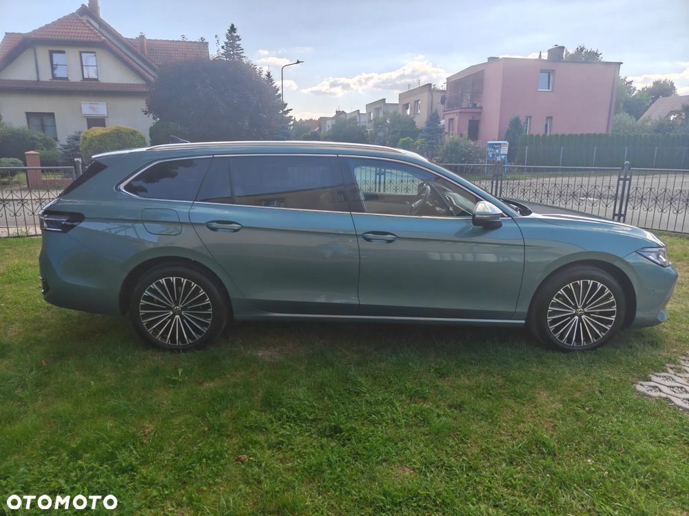 Volkswagen Passat - 3
