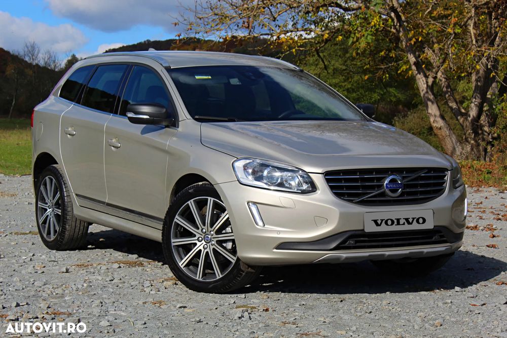Volvo XC 60 D5 AWD Geartronic Summum - 1
