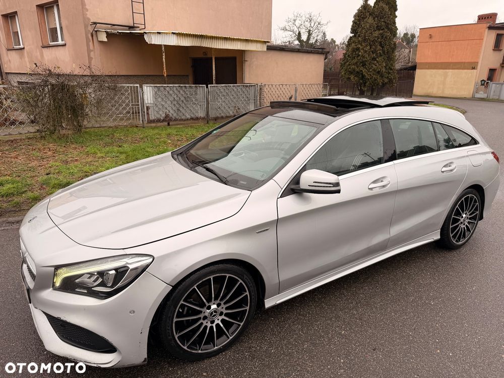 Mercedes-Benz CLA 200 d 4Matic 7G-DCT AMG Line - 2