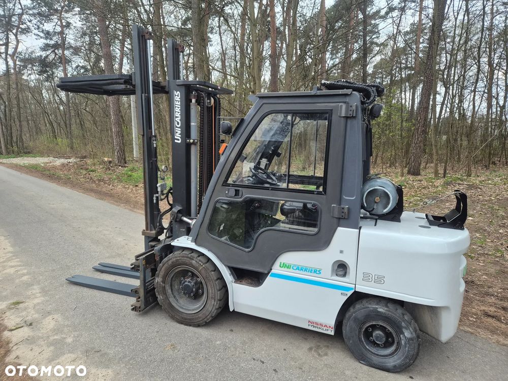 Nissan Unicarriers - 9