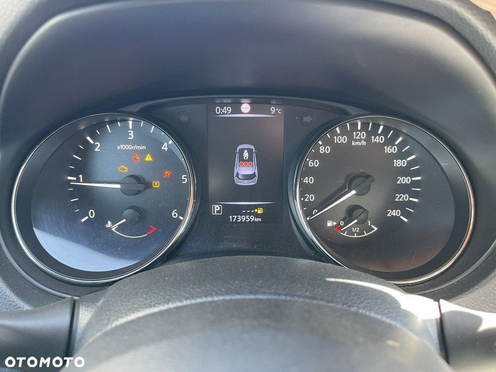 Nissan X-Trail 2.0 dCi Tekna 4WD Xtronic - 9