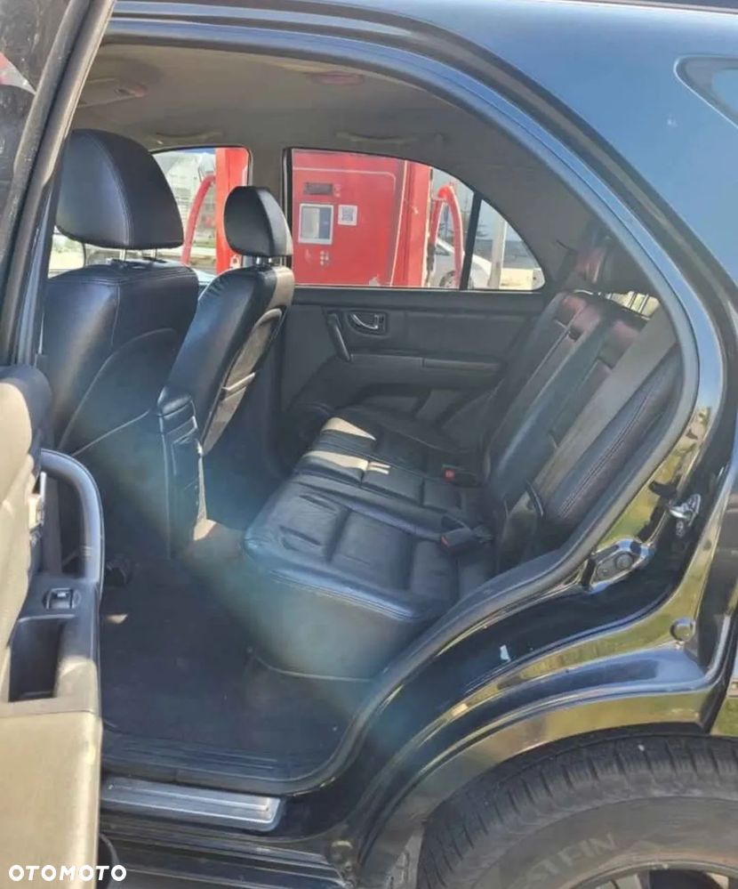 Kia Sorento - 4