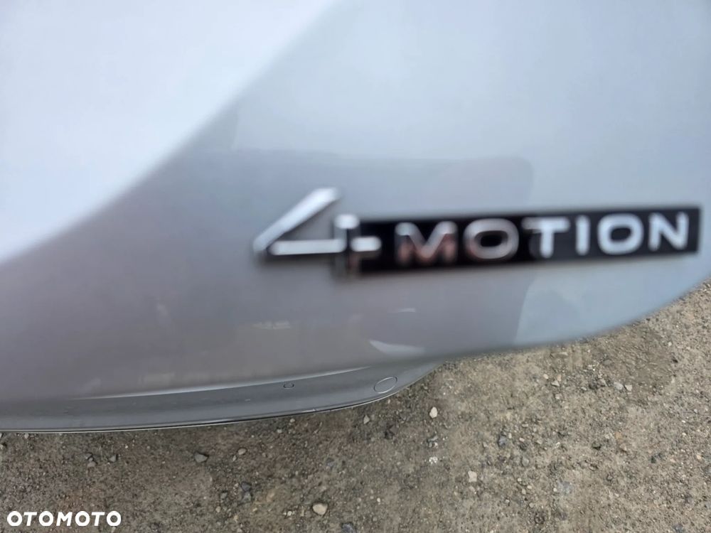 Volkswagen Passat 2.0 TDI SCR DSG 4Motion Business - 6