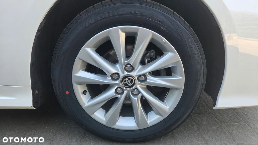 Toyota Corolla 1.8 Hybrid Comfort - 29