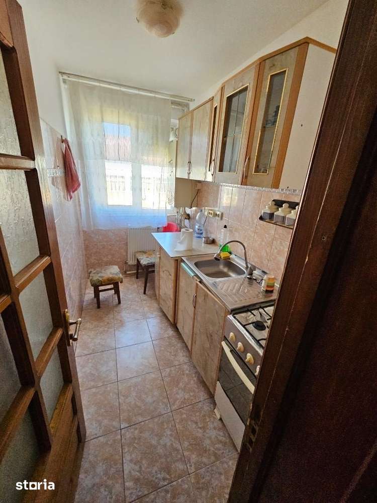 Vand ap cu 2 camere zona Liceu Danubius - Imagine principală: 5/8