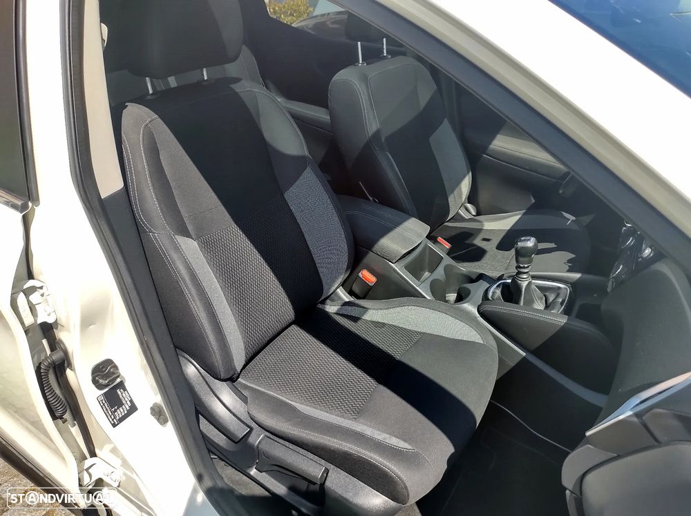 Nissan Qashqai 1.5 dCi N-Connecta Business - 18