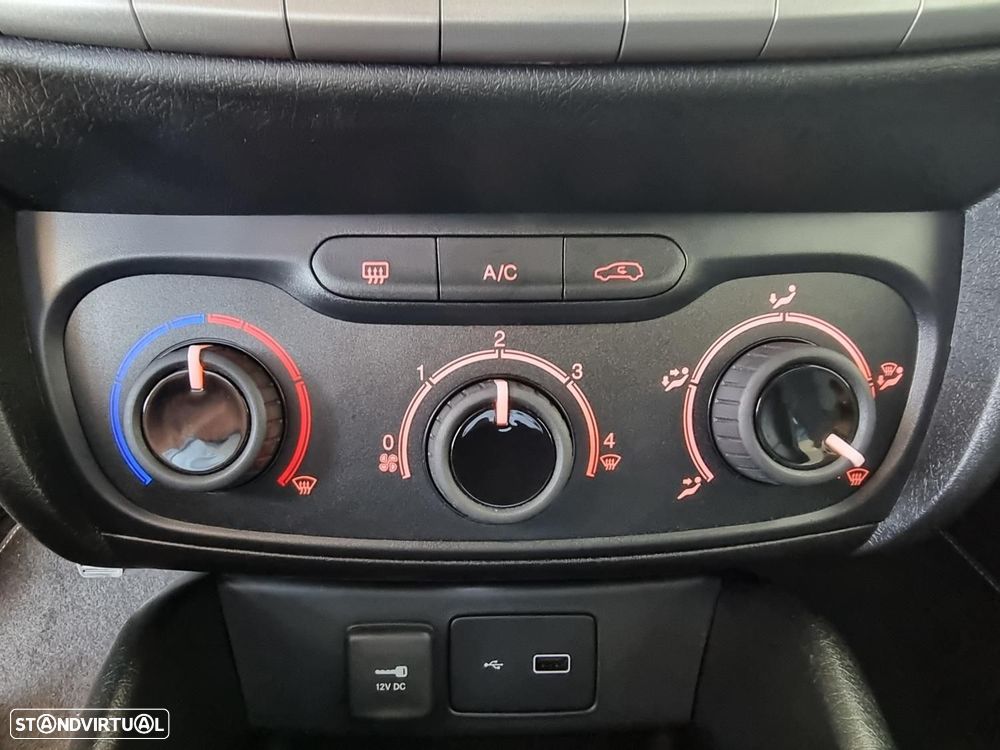 Fiat Tipo Station Wagon 1.3 M-Jet Street — fotografia 25