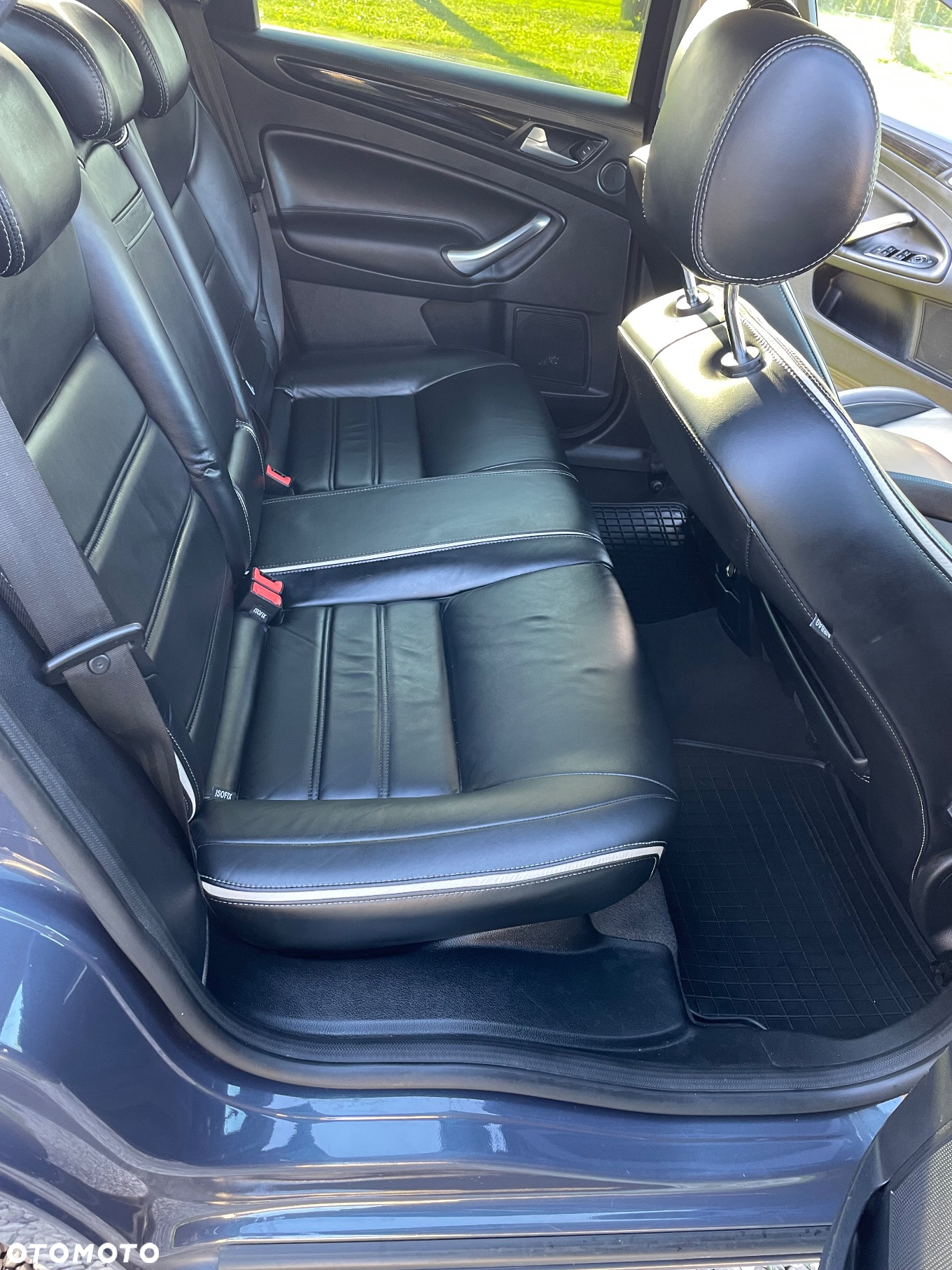 Ford Mondeo 2.0 TDCI Titanium X - 24