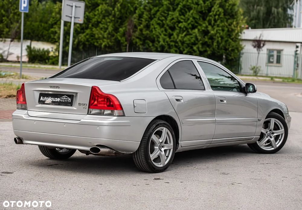 Volvo S60 - 4