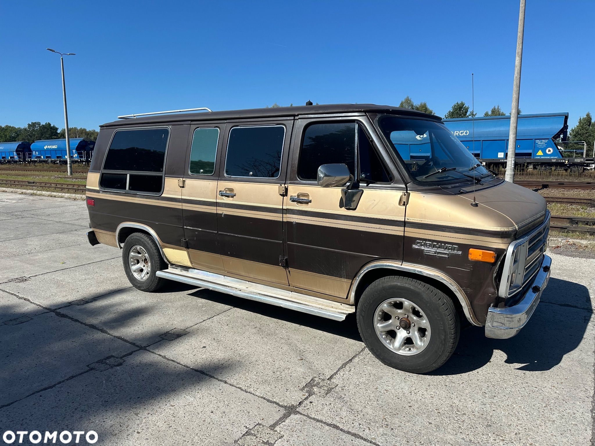 Chevrolet G - 1
