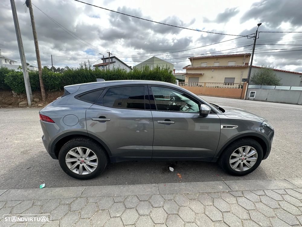 Jaguar E-Pace 2.0 i4D S - 7