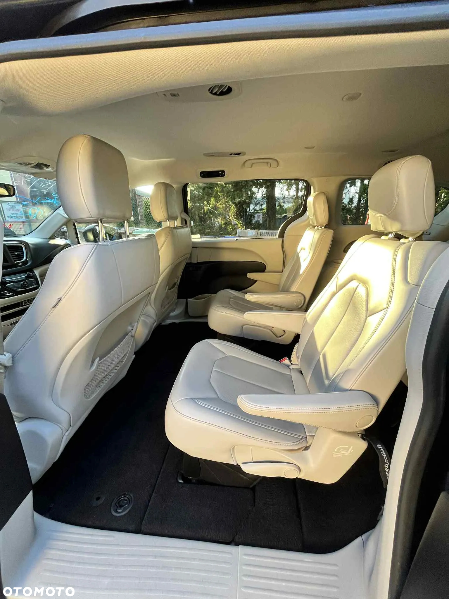 Chrysler Voyager - 17