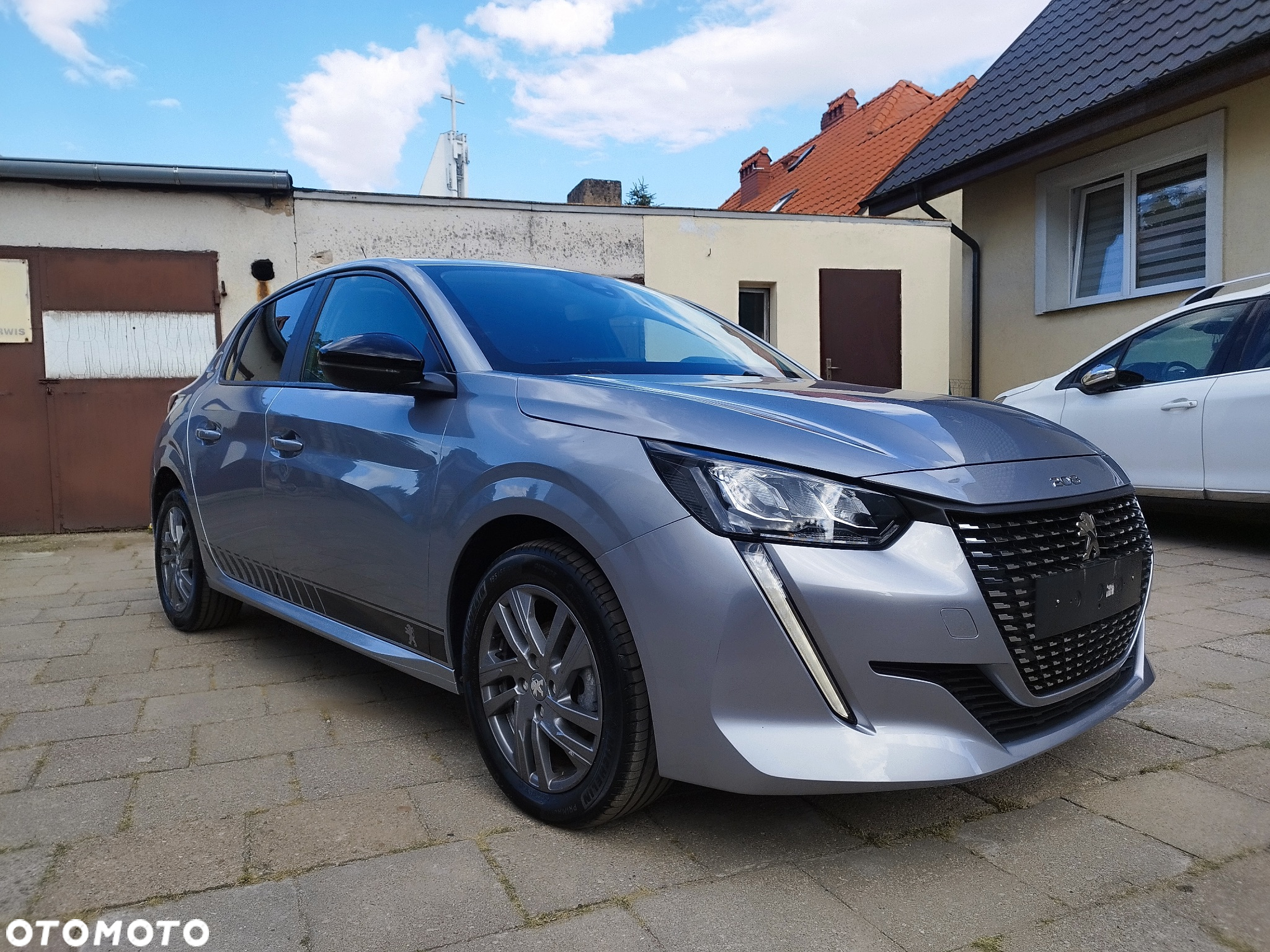 Peugeot 208 1.2 PureTech Allure S&S - 8