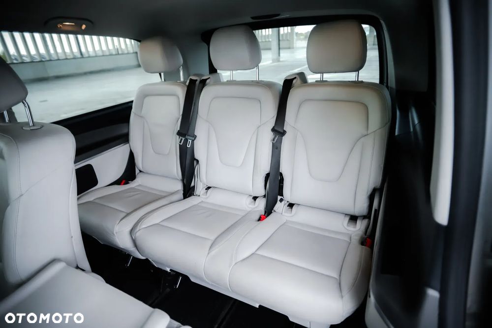 Mercedes-Benz Klasa V 250 (BlueTEC) d Avantgarde 7G-Tronic (d³ugi) - 40