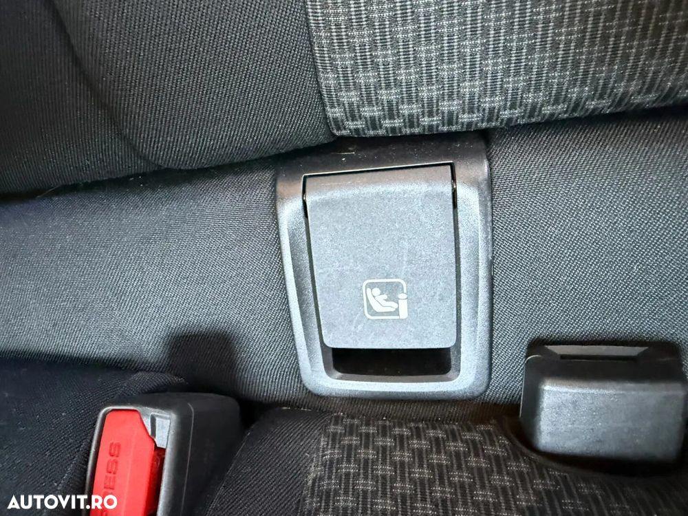 BMW Seria 2 - 24