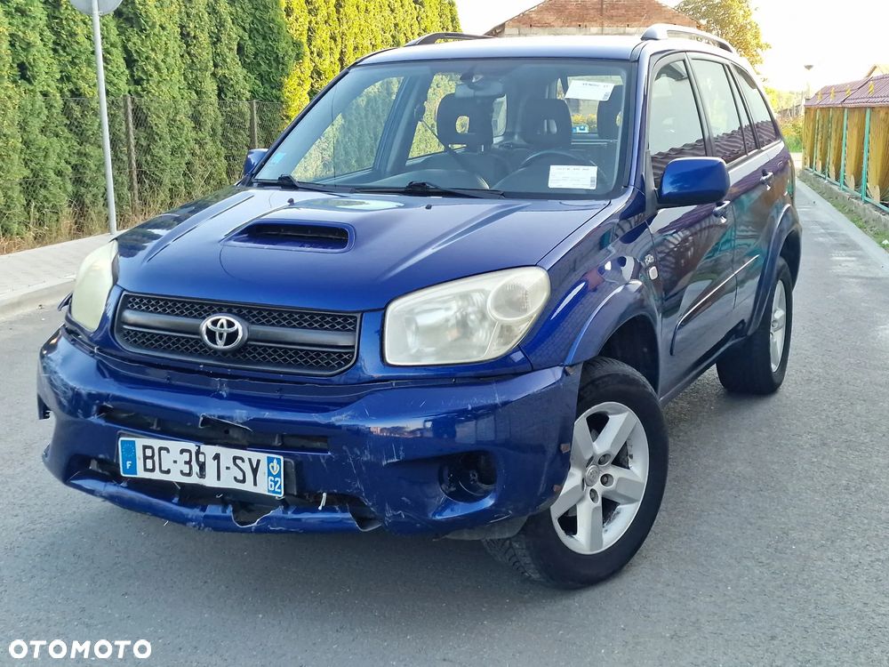 Toyota RAV4 D-4D 4x4 - 2