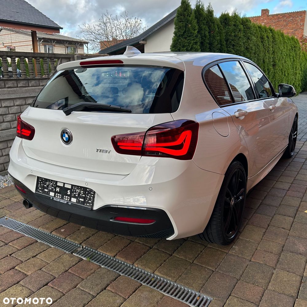 BMW Seria 1 118i M Sport - 6