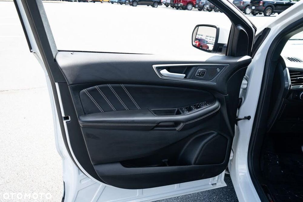 Ford Edge 2.0 EcoBlue Bi-Turbo 4x4 ST-LINE - 11