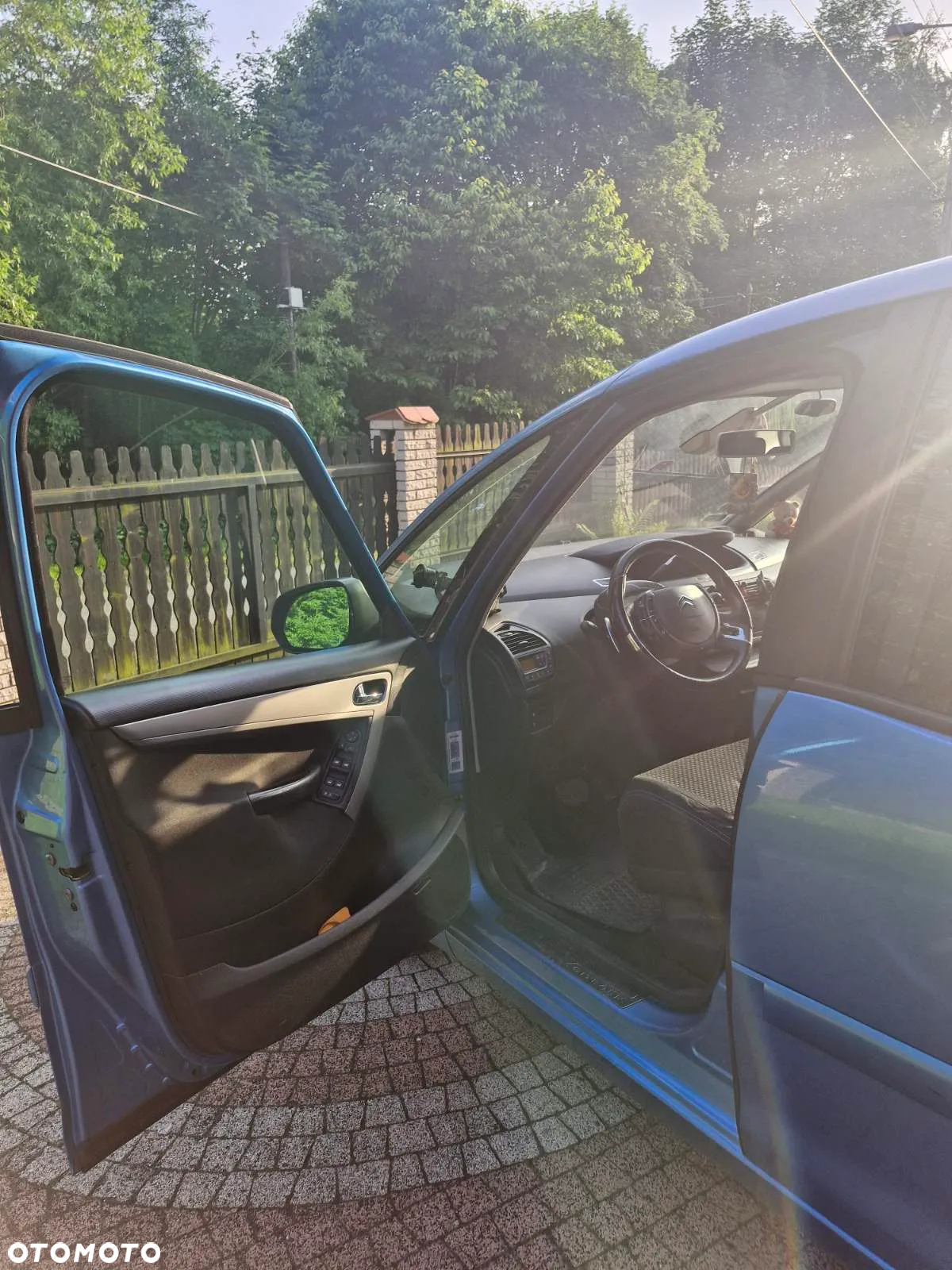 Citroën C4 Picasso 2.0 HDi Exclusive - 4