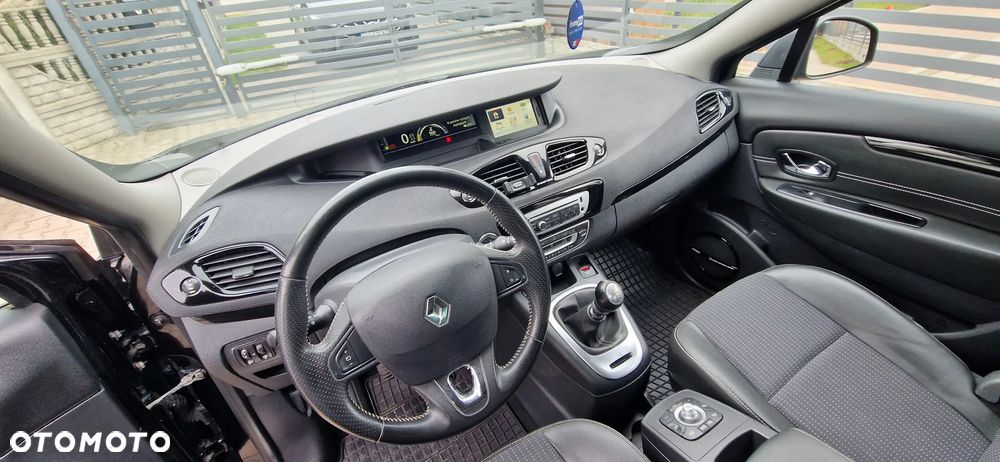 Renault Scenic Energy dCi 130 S&S Bose Edition - 12