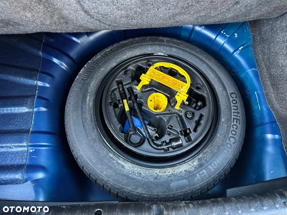 Renault Clio 1.2 16V Emotion - 31