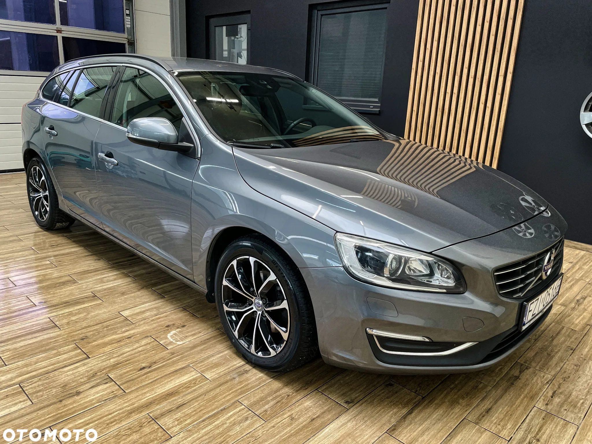 Volvo V60 - 4
