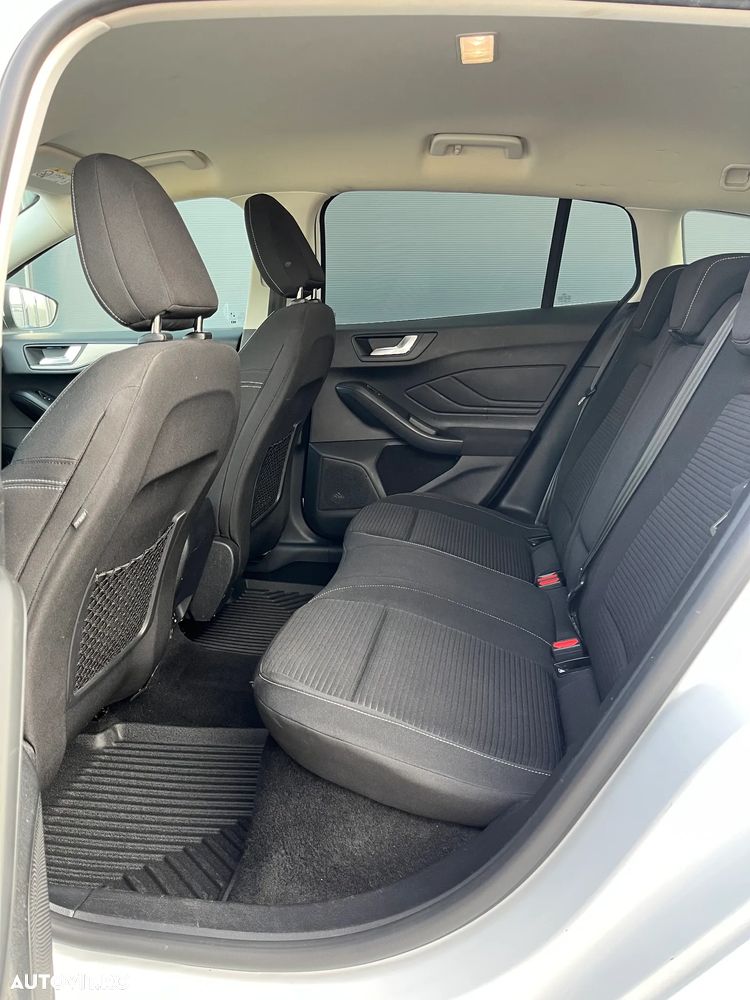 Ford Focus 1.5 EcoBlue Start-Stopp-System Aut. TITANIUM X - 18