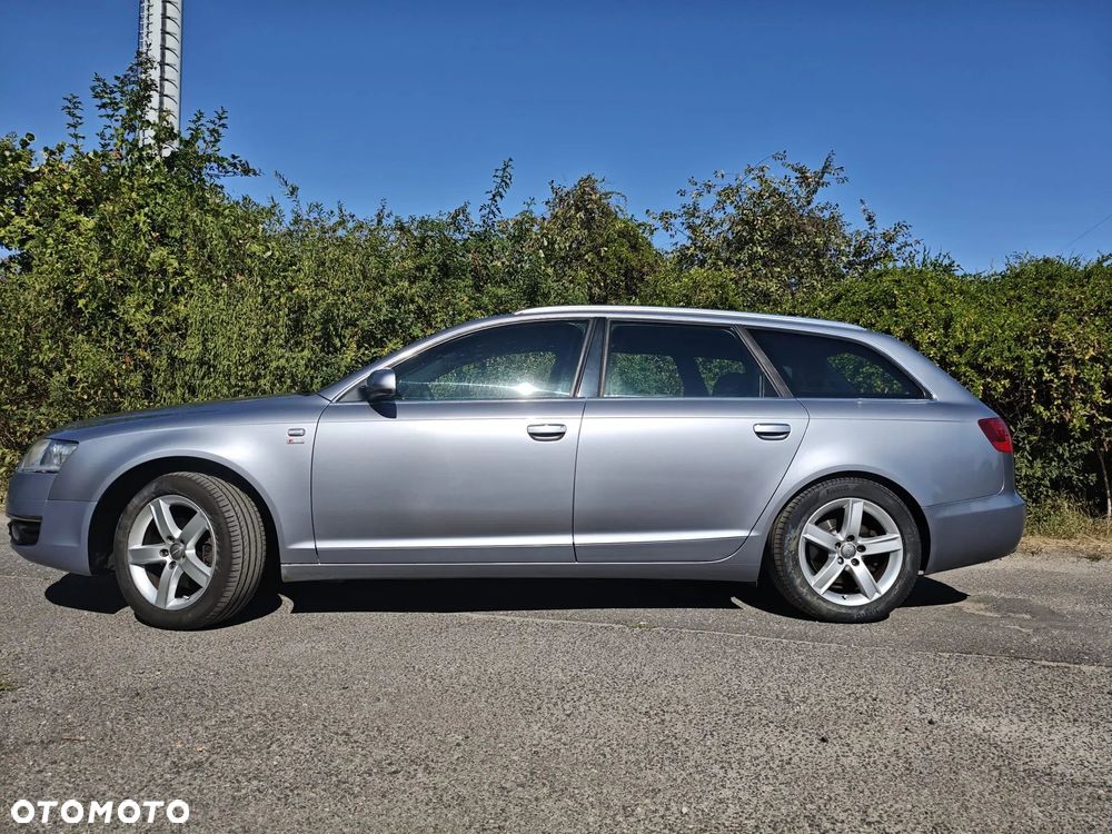 Audi A6 Avant 2.4 - 6