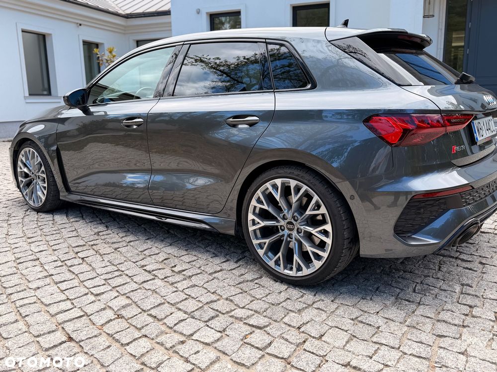 Audi RS3 Sportback - 12