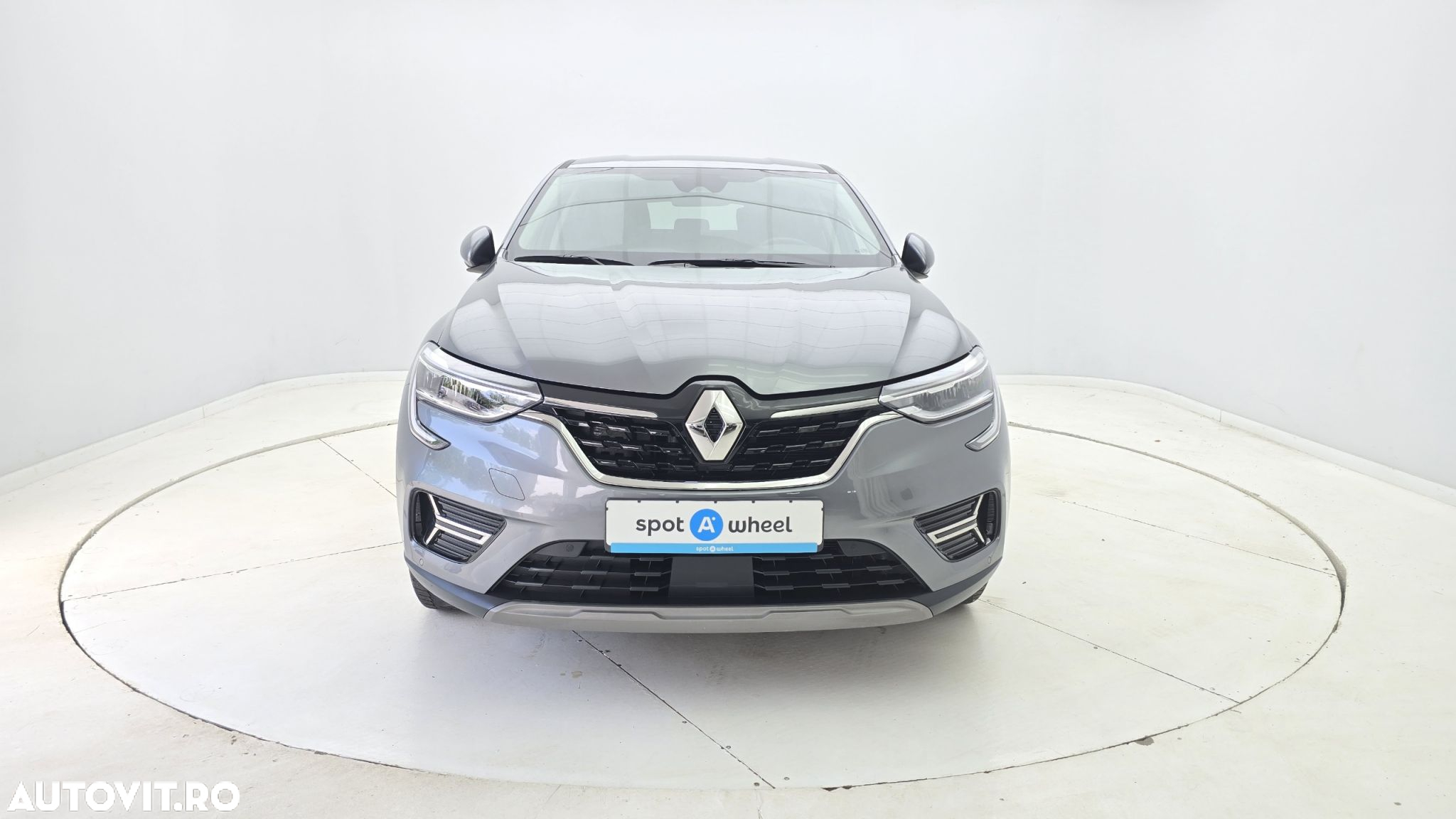 Renault Arkana E-TECH 145 Evolution - 2