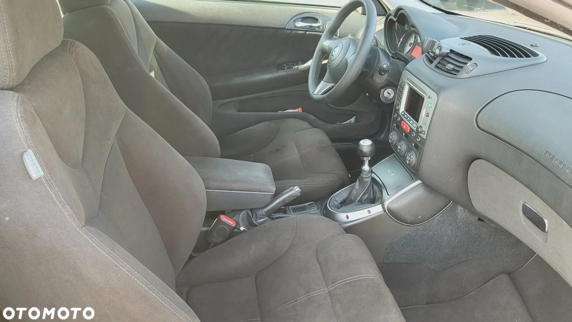 Alfa Romeo GT 1.9JTD 16V Progression - 27