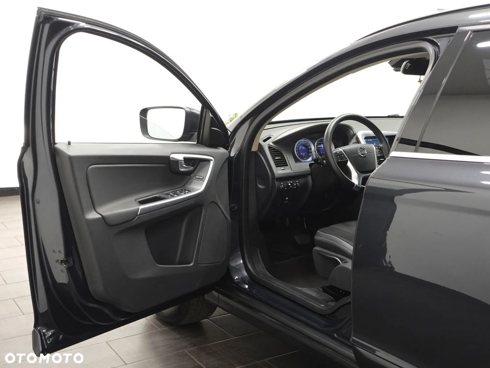 Volvo XC 60 - 17