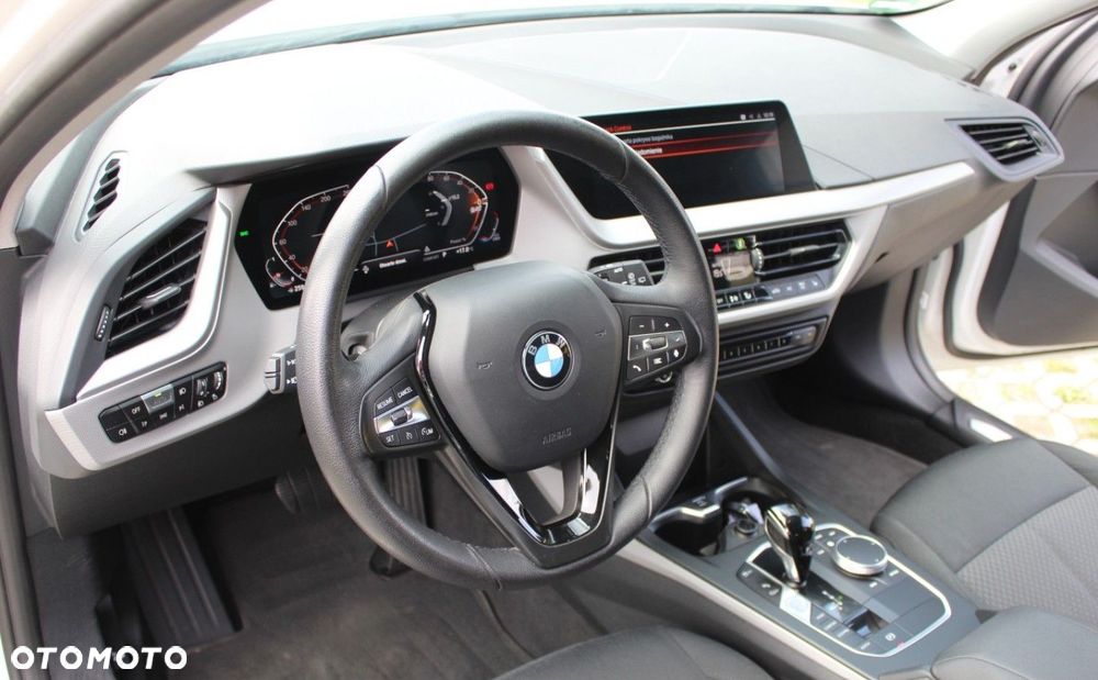 BMW Seria 1 - 9