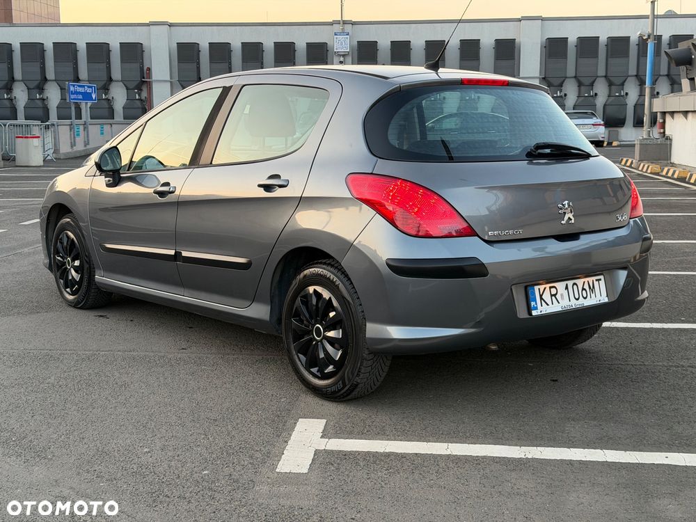 Peugeot 308 1.6 Trendy - 30
