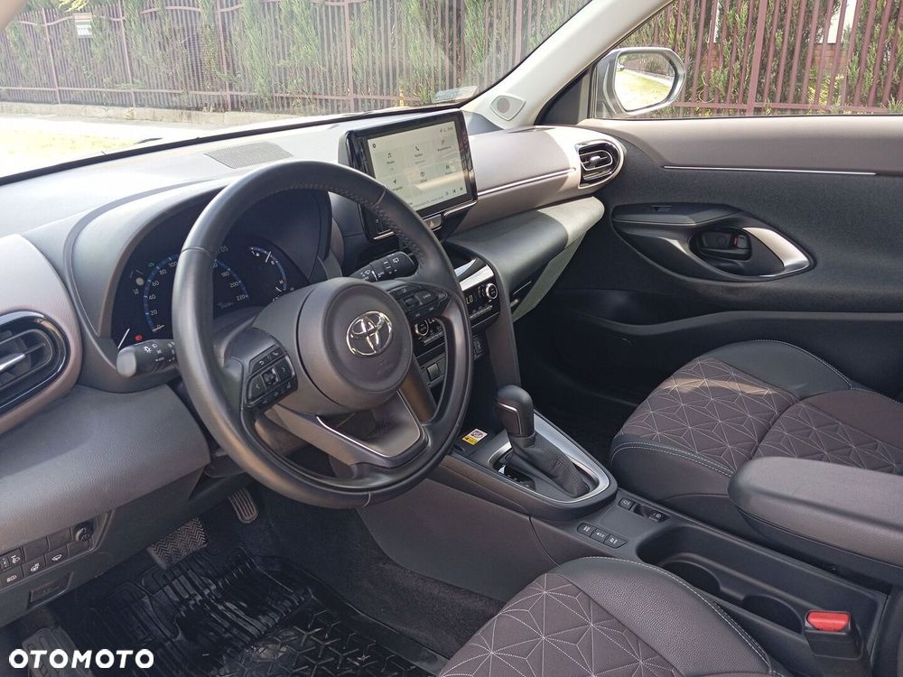 Toyota Yaris Cross - 10